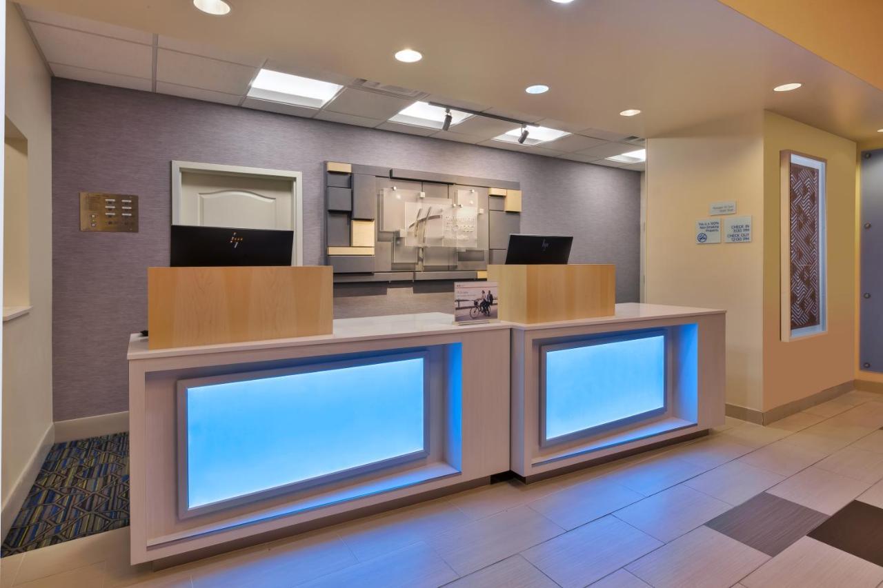 Express & - By Ihg 4* Effingham