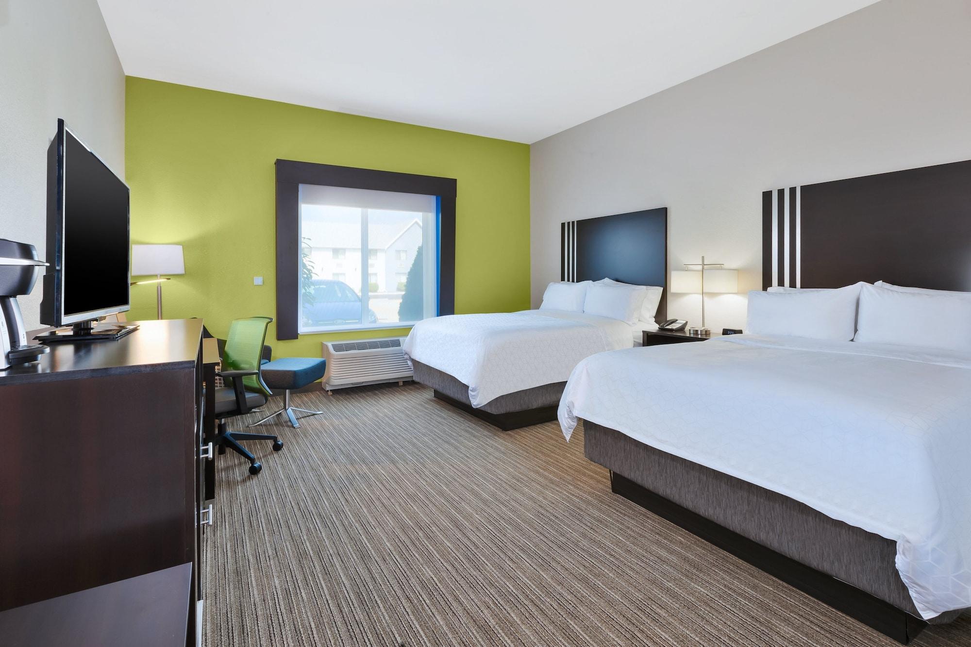 Express & - By Ihg Hotel 4*